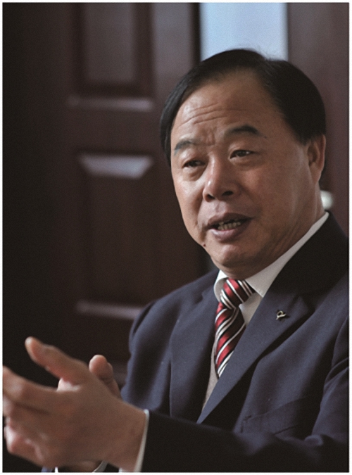 董事長李學(xué)峰被評為全國建材行業(yè)優(yōu)秀企業(yè)家