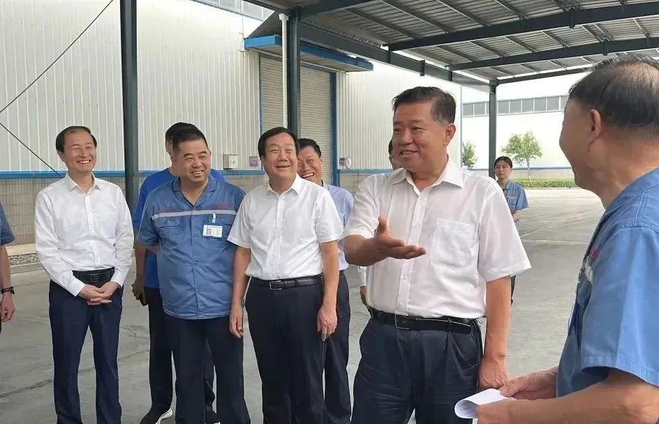 省政協(xié)黨組副書記、副主席林峰海來齊峰調(diào)研并看望省政協(xié)委員